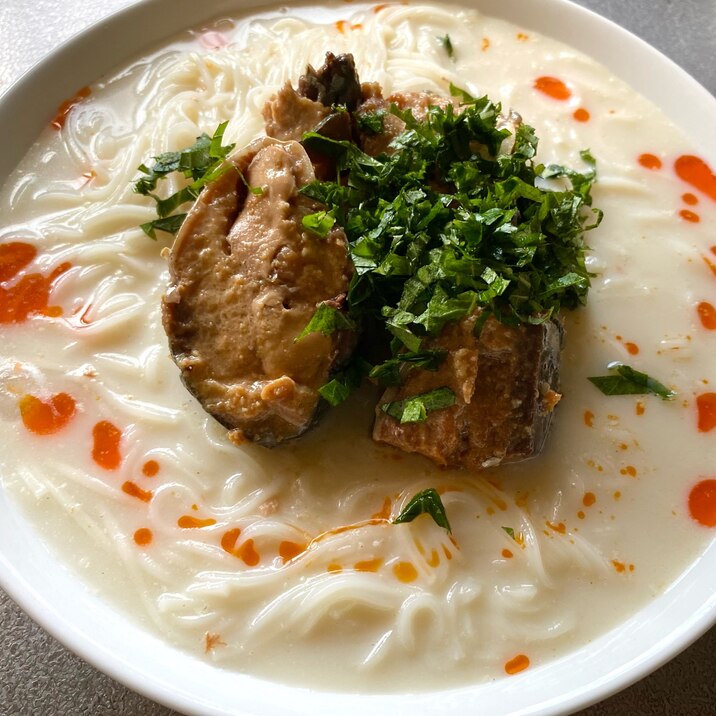 鯖の味噌煮缶と豆乳で☆坦々風ぶっかけ素麺